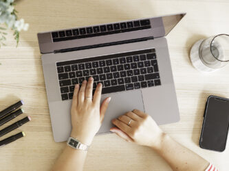 MacBook