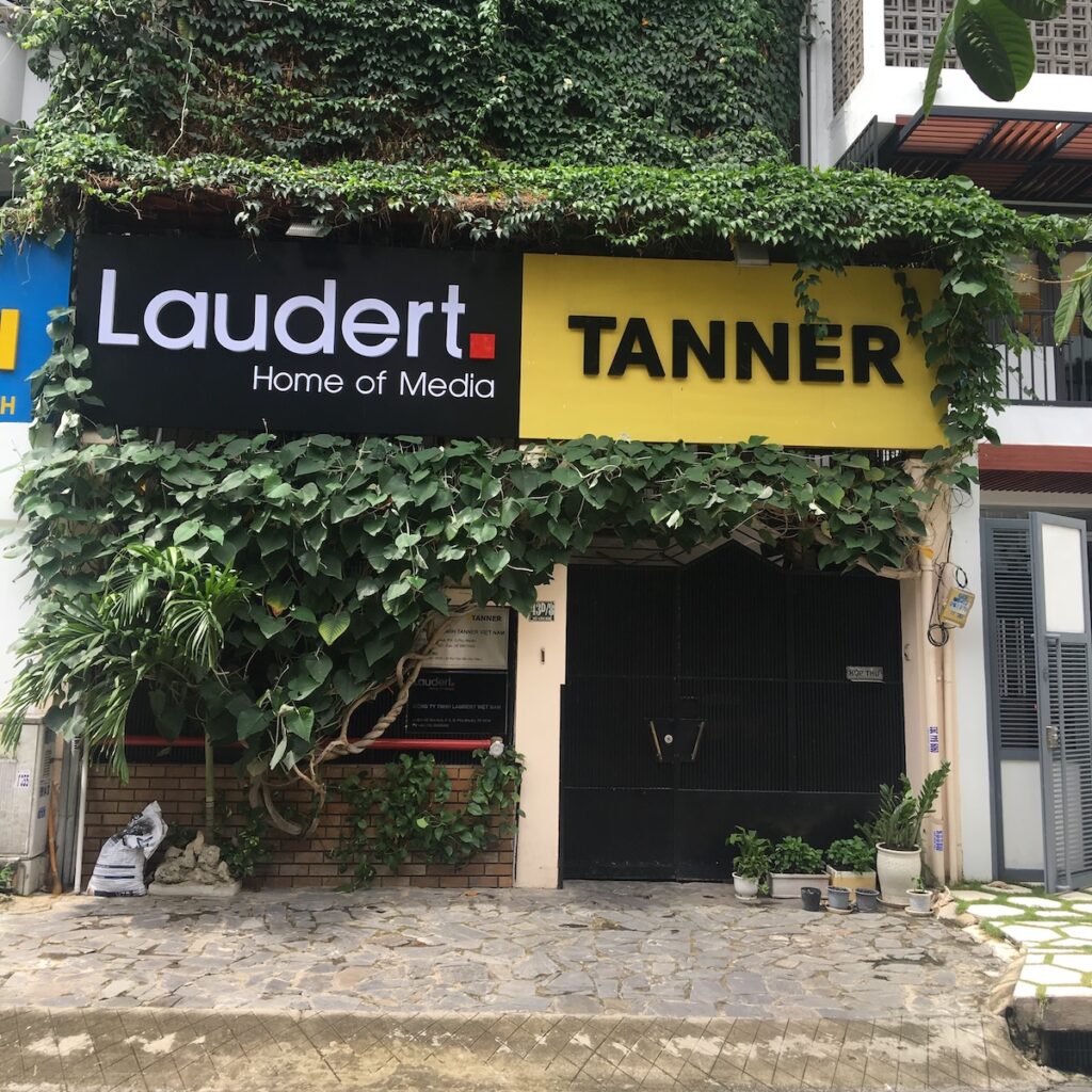 Eingang Laudert Vietnam 2017